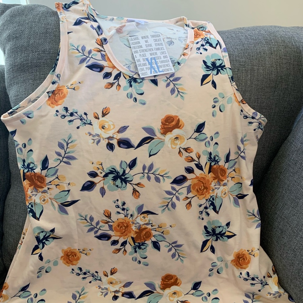 Lularoe tank top